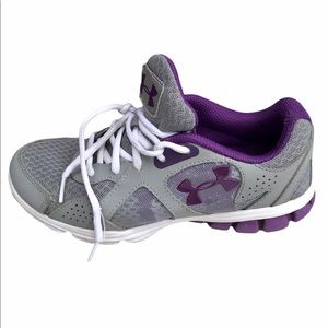 Under Armour Sneakers Size 6